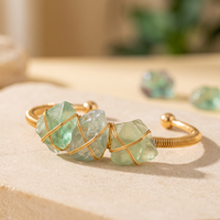 Bracelet Fluorite Brute sur Jonc Doré Ouvert
